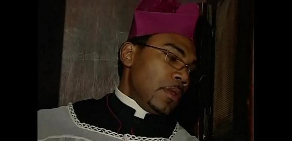  Dirty nun ass fucked by a black priest in the confessional